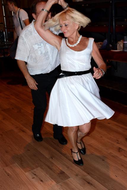 min 2015 08 30 station danse 091